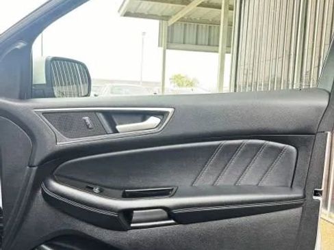 Used 2017 Ford Edge Sport w/ Technology Package image 22