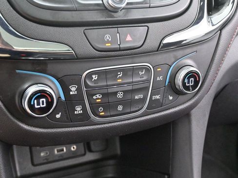 Used 2024 Chevrolet Equinox RS w/ RS Leather Package FWD image 23
