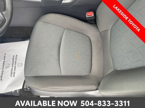 Certified 2025 Toyota RAV4 XLE FWD image 30