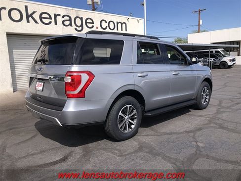 Used 2020 Ford Expedition XLT RWD image 7