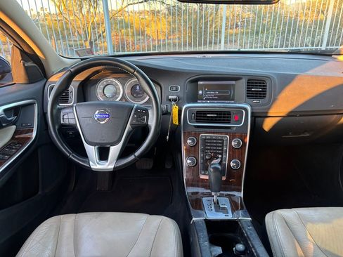 Used 2012 Volvo S60 T6 image 5