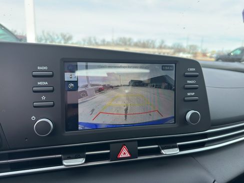 New 2026 Hyundai Elantra SE image 19