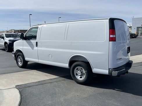 New 2025 Chevrolet Express 2500 w/ Driver Convenience Package image 20
