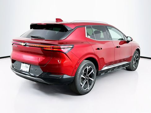 Used 2024 Chevrolet Equinox EV LT image 9