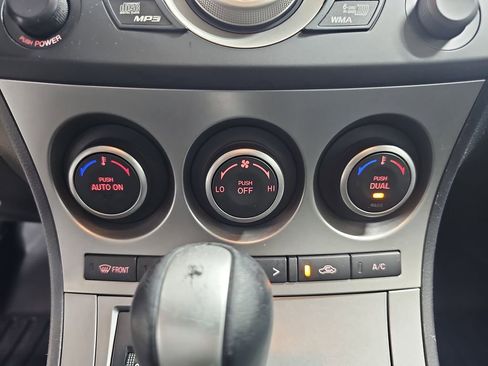 Used 2010 MAZDA MAZDA3 s Grand Touring FWD image 27