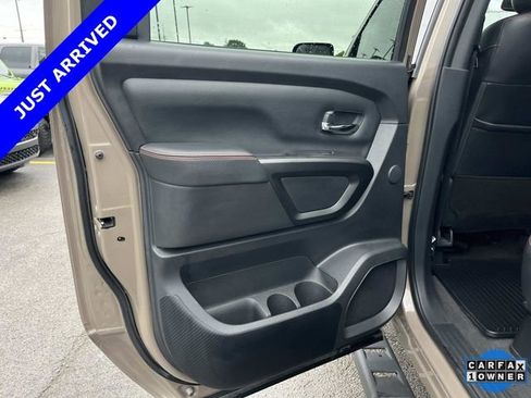 Used 2021 Nissan Titan PRO-4X w/ Pro-4x Convenience Package AWD/4WD image 18