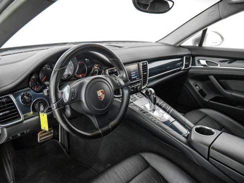 Used 2010 Porsche Panamera S RWD image 13