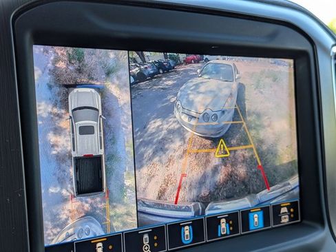 Used 2020 GMC Sierra 1500 AT4 w/ AT4 Premium Package AWD/4WD image 8