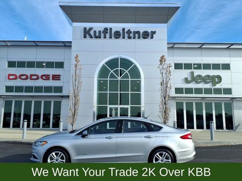 Used 2018 Ford Fusion S image 1