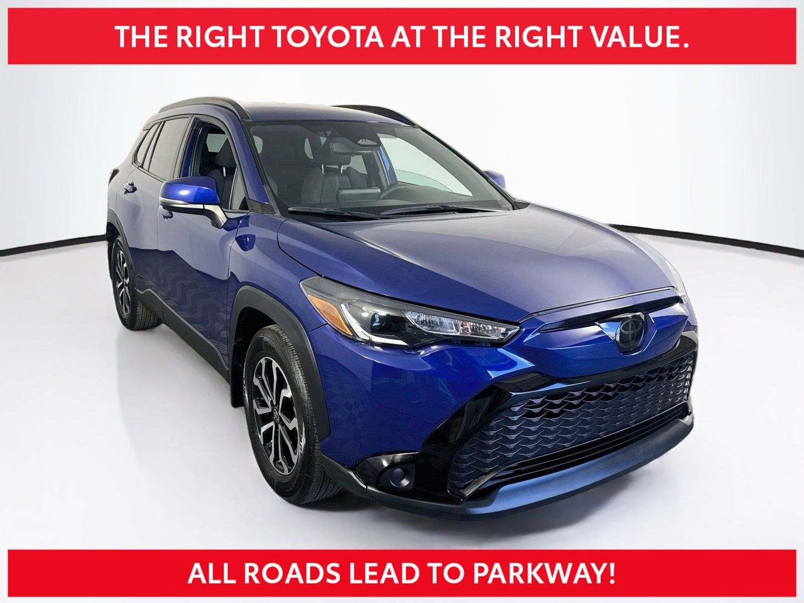 Used 2024 Toyota Corolla Cross AWD Hybrid image 1
