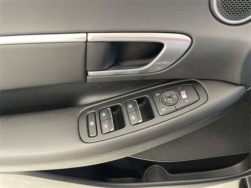 Used 2023 Hyundai Sonata SEL image 21