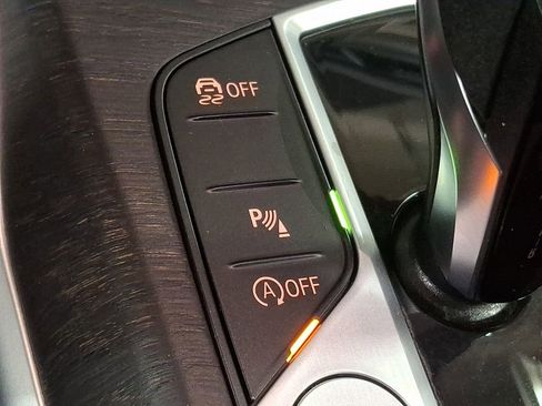 Certified 2023 BMW 430i xDrive Convertible w/ M Sport Package image 19