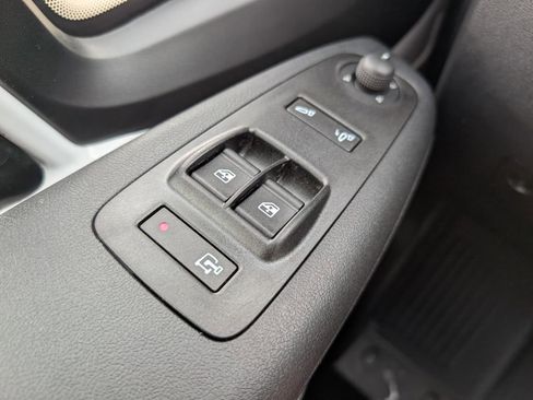 New 2026 RAM ProMaster 2500 w/ Convenience Group image 33