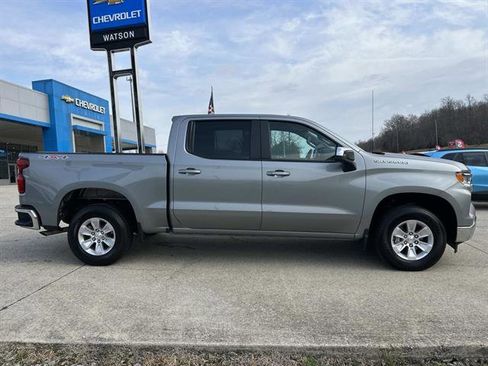 Used 2025 Chevrolet Silverado 1500 LT image 3