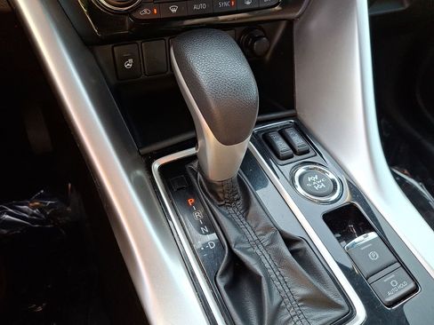 Used 2023 Mitsubishi Eclipse Cross SE AWD/4WD image 12