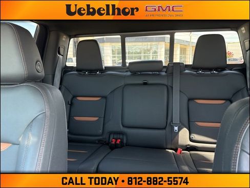 Used 2024 GMC Sierra 1500 AT4 w/ Technology Package image 20