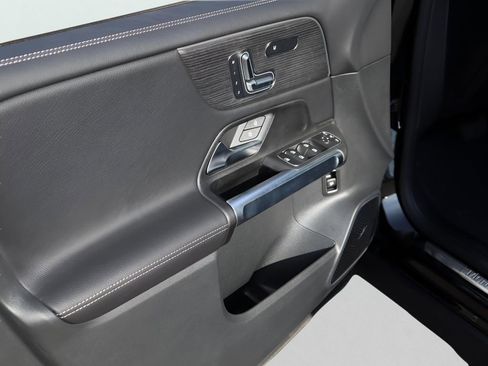 New 2026 Mercedes-Benz GLB 250 4MATIC image 24