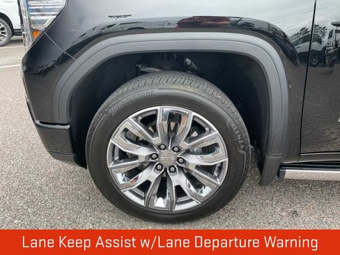 Used 2025 GMC Sierra 1500 Denali w/ Denali Reserve Package AWD/4WD image 9