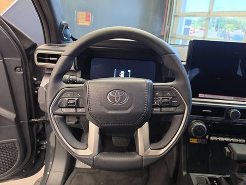 Used 2026 Toyota 4Runner TRD Off-Road Premium w/ Tow Technology Package AWD/4WD image 21