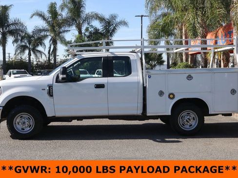 Used 2020 Ford F250 XL w/ Power Equipment Group image 5