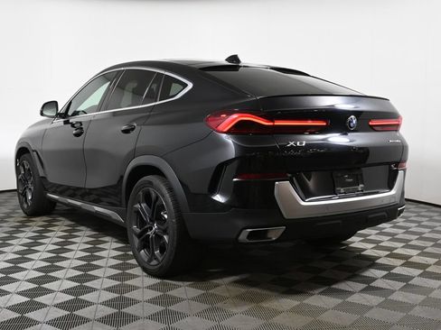 Used 2022 BMW X6 xDrive40i w/ Premium Package AWD/4WD image 9