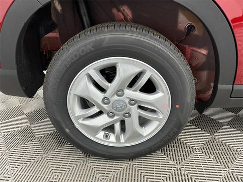 Used 2026 Hyundai Venue SE image 17