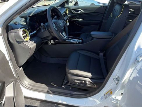 New 2026 Chevrolet Trax ACTIV w/ Driver Confidence Package FWD image 13