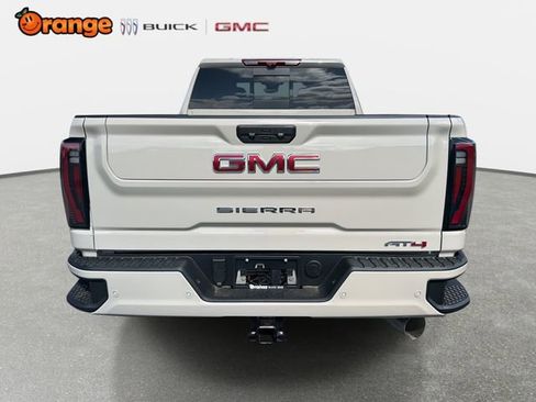 New 2026 GMC Sierra 2500 AT4 w/ AT4 Premium Plus Package image 4