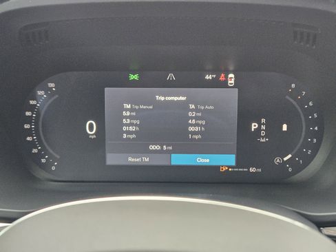 New 2026 Volvo XC60 B5 Plus w/ Protection Package Premier image 18