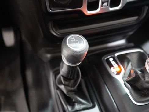 Used 2020 Jeep Wrangler Unlimited Sport S image 29