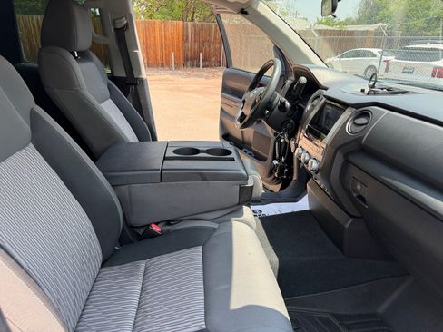 Used 2014 Toyota Tundra SR AWD/4WD image 19