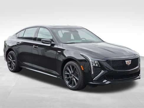 New 2026 Cadillac CT5 V AWD/4WD image 7