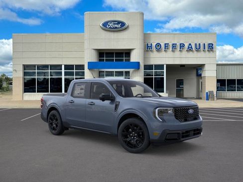 New 2026 Ford Maverick Lariat w/ Black Appearance Package AWD/4WD image 7