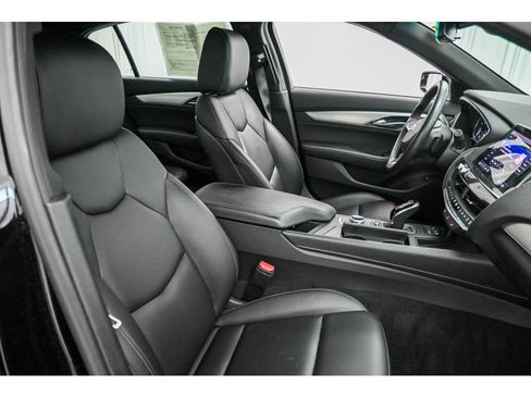 Certified 2021 Cadillac CT5 Luxury w/ Cold Weather Package RWD image 17