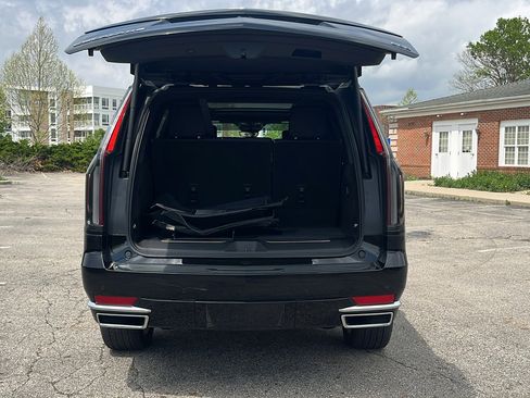 New 2024 Cadillac Escalade Premium Luxury image 53