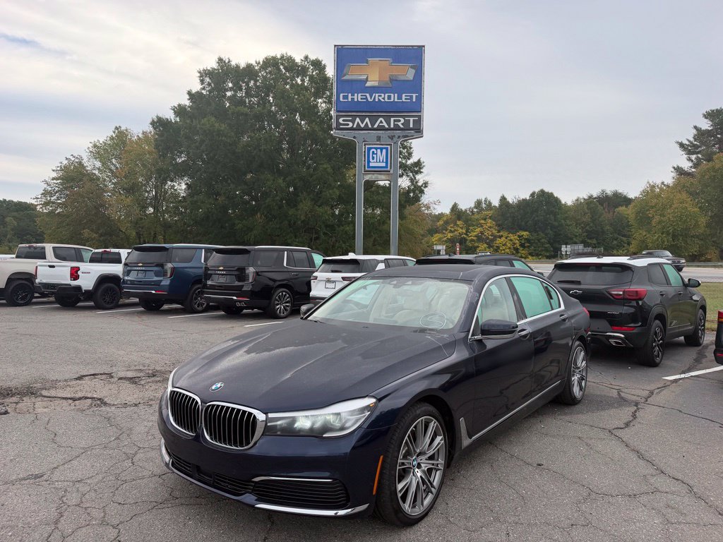 Used 2019 BMW 740i xDrive w/ Executive Package AWD/4WD image 1