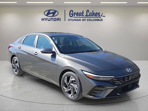 New 2026 Hyundai Elantra Limited FWD image 8