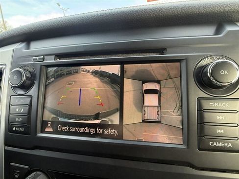 Used 2019 Nissan Titan PRO-4X w/ Pro-4x Convenience Package AWD/4WD image 40