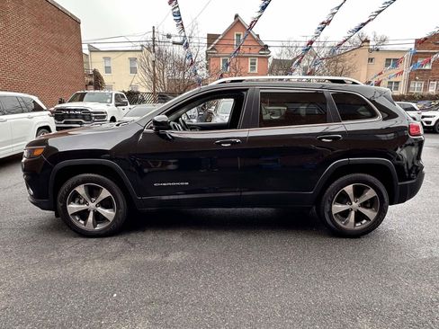 Used 2020 Jeep Cherokee Limited image 7