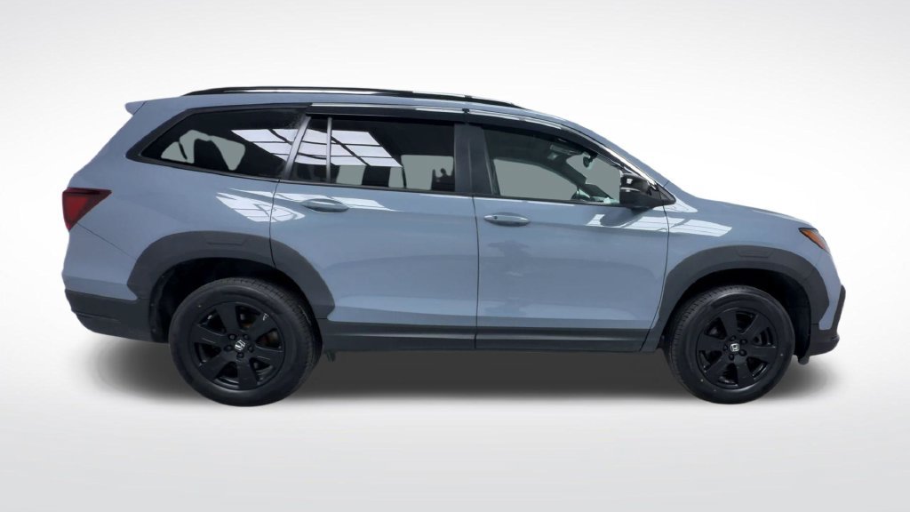 Used 2022 Honda Pilot TrailSport image 9
