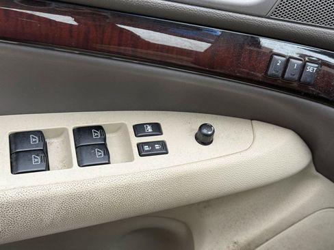 Used 2010 INFINITI G37 Journey w/ Premium Pkg RWD image 15