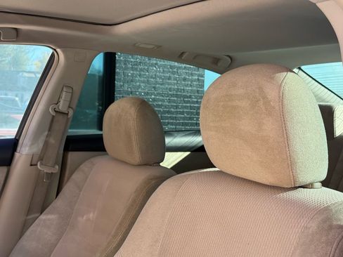 Used 2013 Nissan Altima 3.5 SV image 27