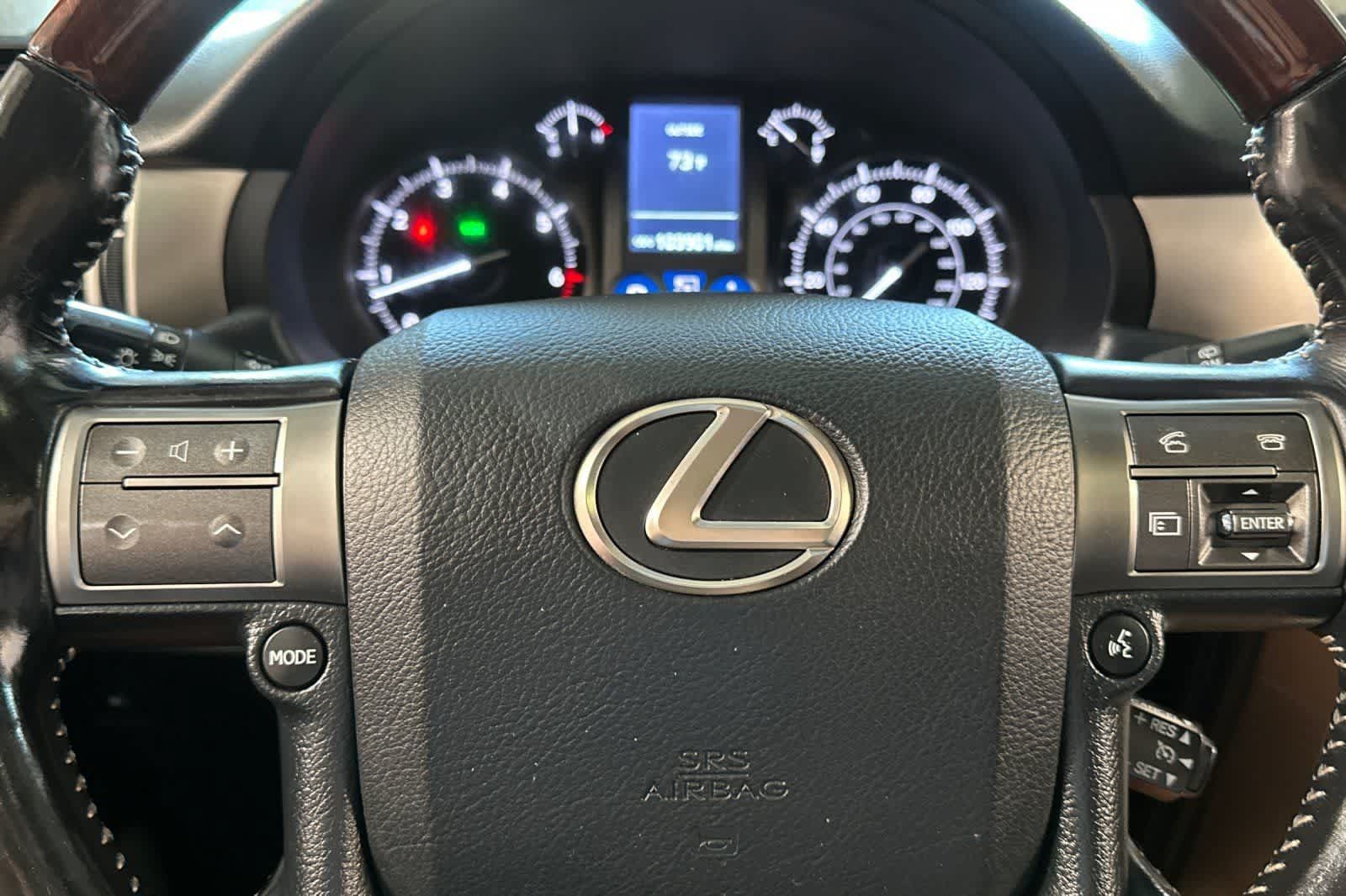 Used 2018 Lexus GX 460 Luxury w/ Preferred Accessory Package AWD/4WD image 31