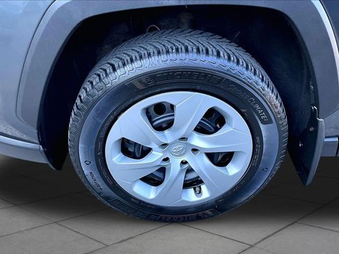 Certified 2020 Toyota RAV4 LE w/ All Weather Liner Package AWD/4WD image 11
