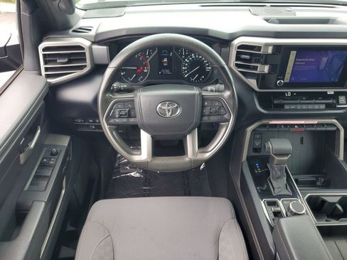 Used 2025 Toyota Tundra SR5 AWD/4WD image 11