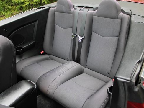 Used 2013 Chrysler 200 Touring image 23