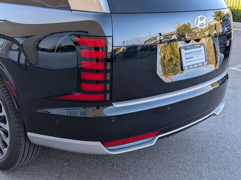 New 2026 Hyundai Palisade Calligraphy FWD image 11