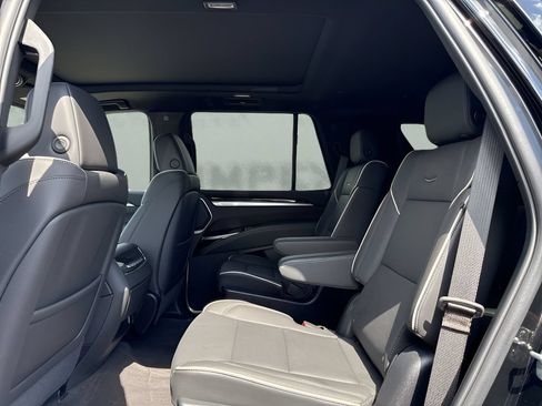 Used 2025 Cadillac Escalade Sport w/ Touring Package AWD/4WD image 13