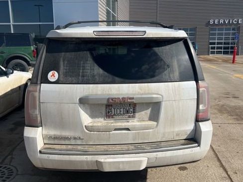 Used 2017 GMC Yukon XL Denali w/ Open Road Package image 7