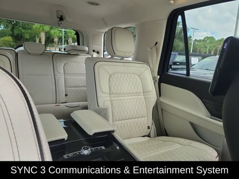 Used 2021 Lincoln Navigator Black Label AWD/4WD image 16